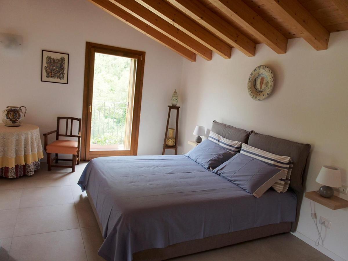 Valle B&B Castelgomberto Екстериор снимка